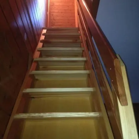 Alpen-hostel Suedgrat Mit Motorradvermietung Apartamento Memmingen