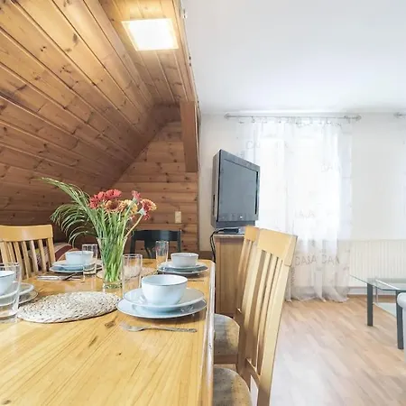Apartamento Alpen-hostel Suedgrat Mit Motorradvermietung
