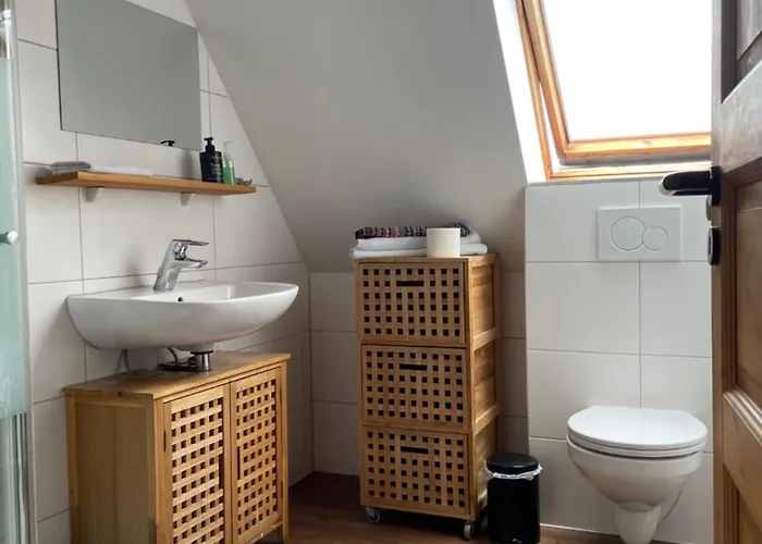 Alpen-hostel Suedgrat Mit Motorradvermietung Memmingen